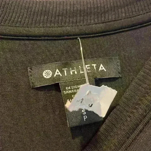 Athleta black sleeveless T-shirt dress - Picture 2 of 2